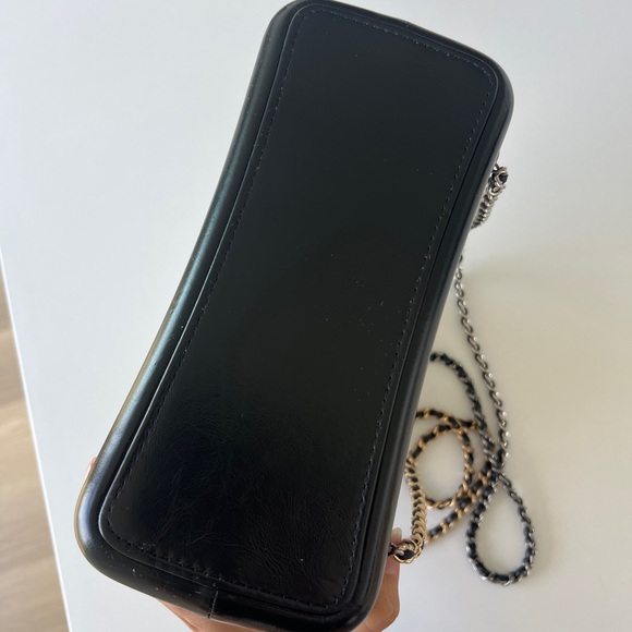 CHANEL Gabrielle Backpack Medium Size main image 3